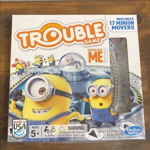 EUC Despicable Me TROUBLE Board Game